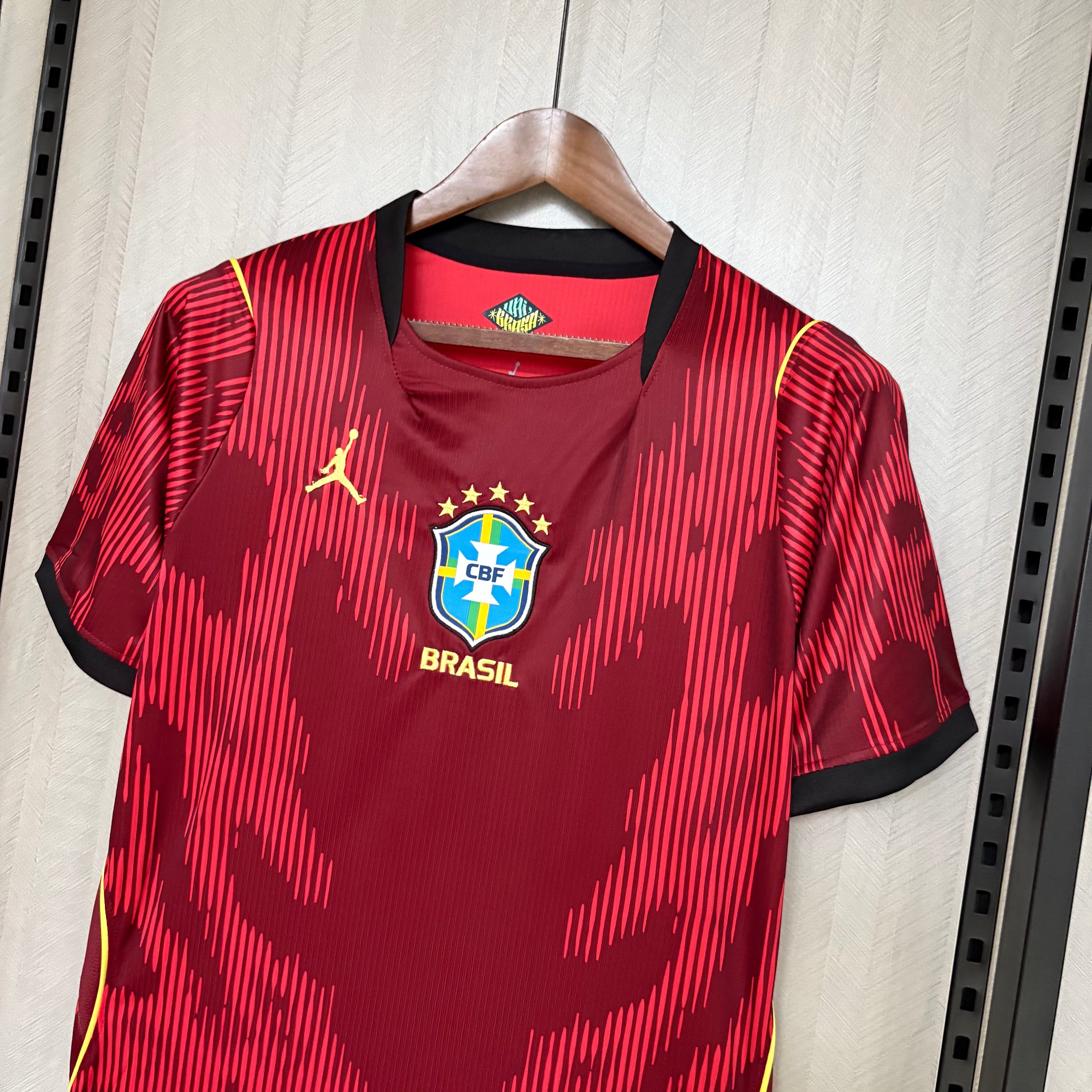Camisa Brasil Vermelha Masculina Mantello