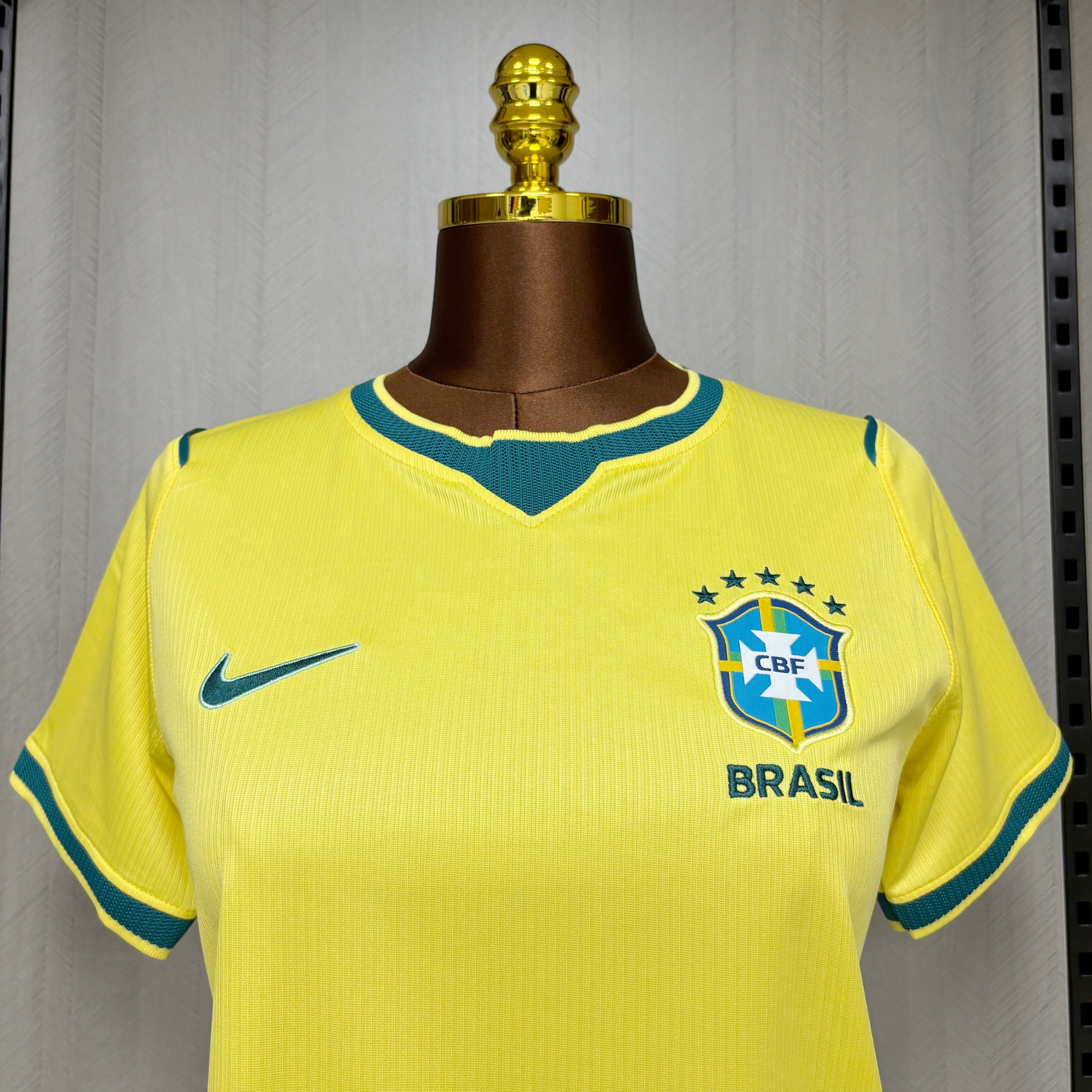 Camisa Brasil Amarela Feminina Mantello